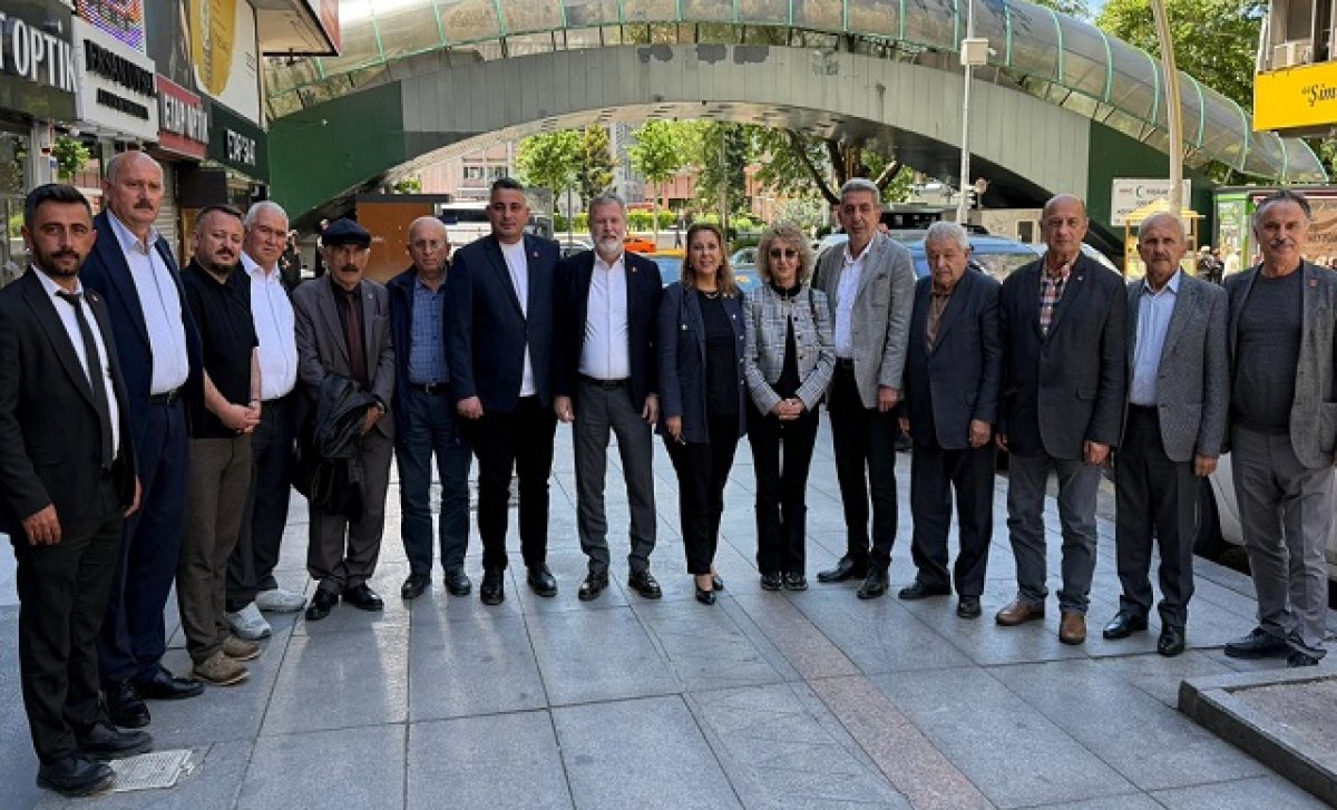 Giresun'dan Özgür Özel'e Tam Destek