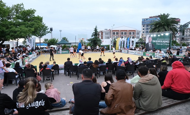 BASKETBOL'DA FİNAL HEYECANI