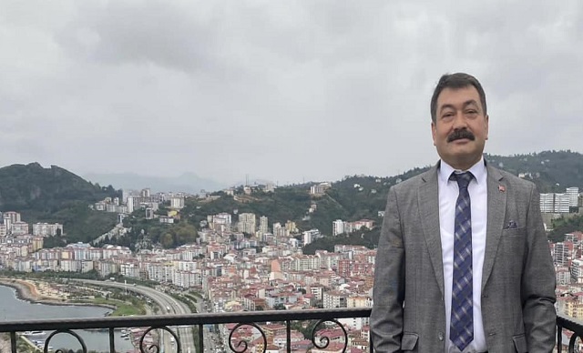 BİZİ UMUT OLARAK GÖRENLERİN ONURU VE GURURU OLACAĞIZ