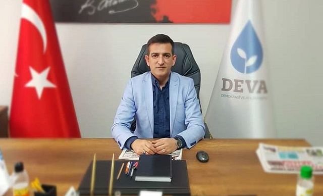 DEVA Partisi'nde İstifa
