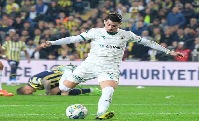 Fenerbahçe 1-2 Bitexen Giresunspor