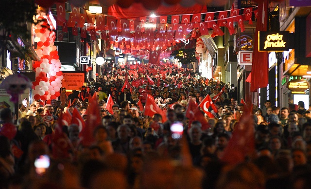 GİRESUN’DA CUMHURİYET COŞKUSU YAŞANDI