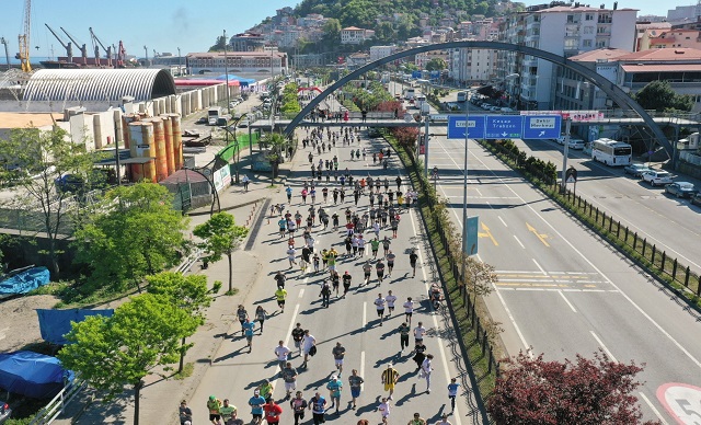 GİRESUN MARATONU KOŞULDU