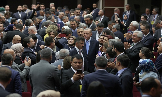 İstikrar Güven İstiyoruz