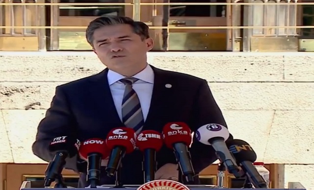 KAVUNCU'DAN İLBER ORTAYLI'YA DESTEK