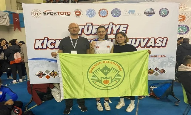 Madalyanın Sahibi Oldu
