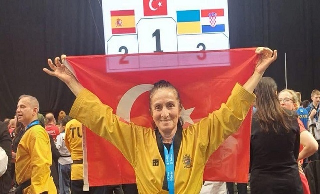 ''SÜPER BABAANNE'' AVRUPA 3'ÜNCÜSÜ!
