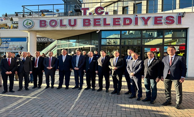 TANJU ÖZCAN’A DESTEK İÇİN BOLU’YA GİTTİ