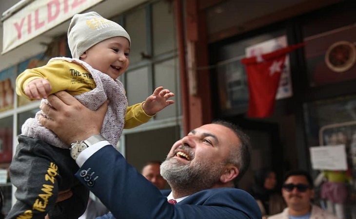 Tolga Erener'e Sevgi Seli